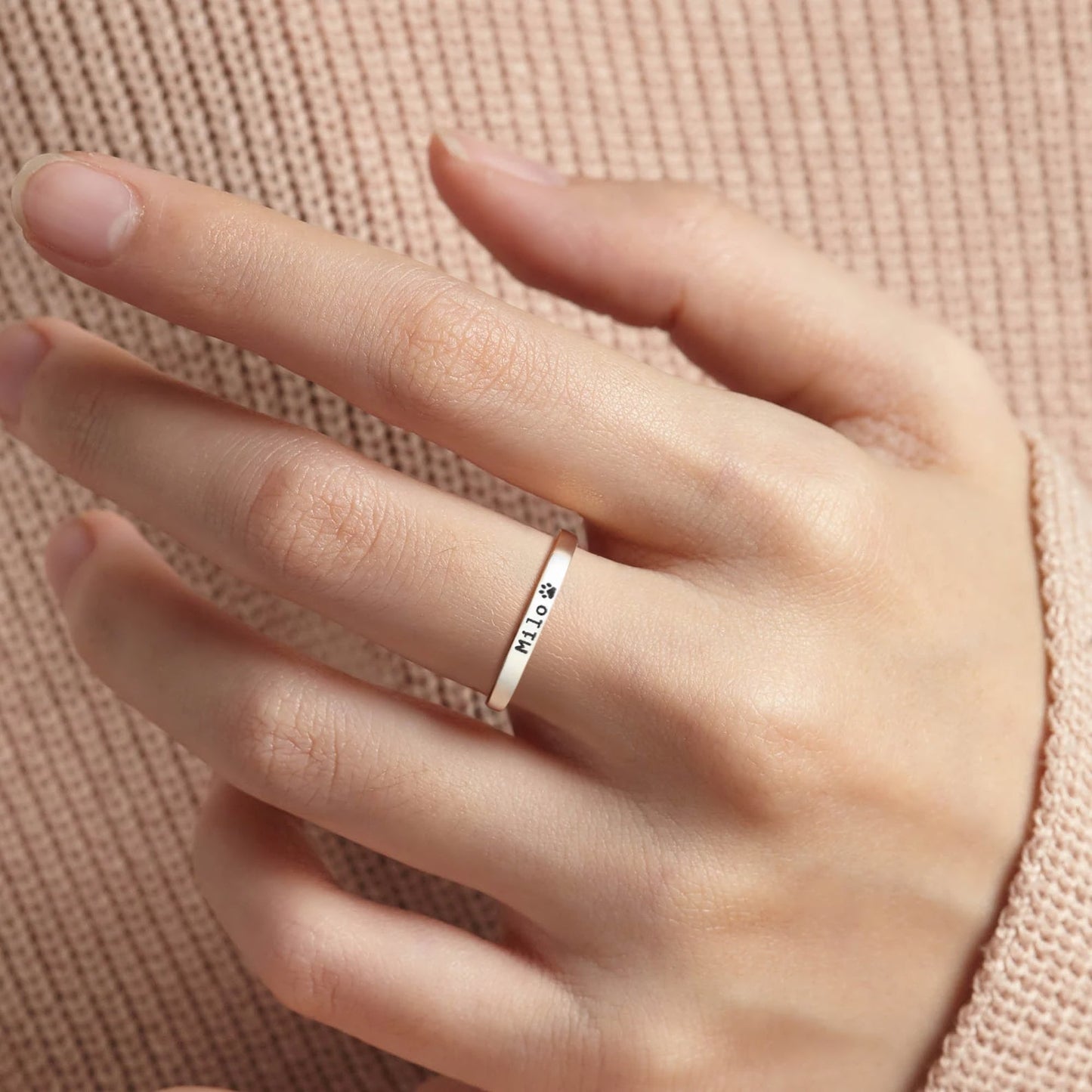 Spersonalizowany pierścionek z imieniem pupila